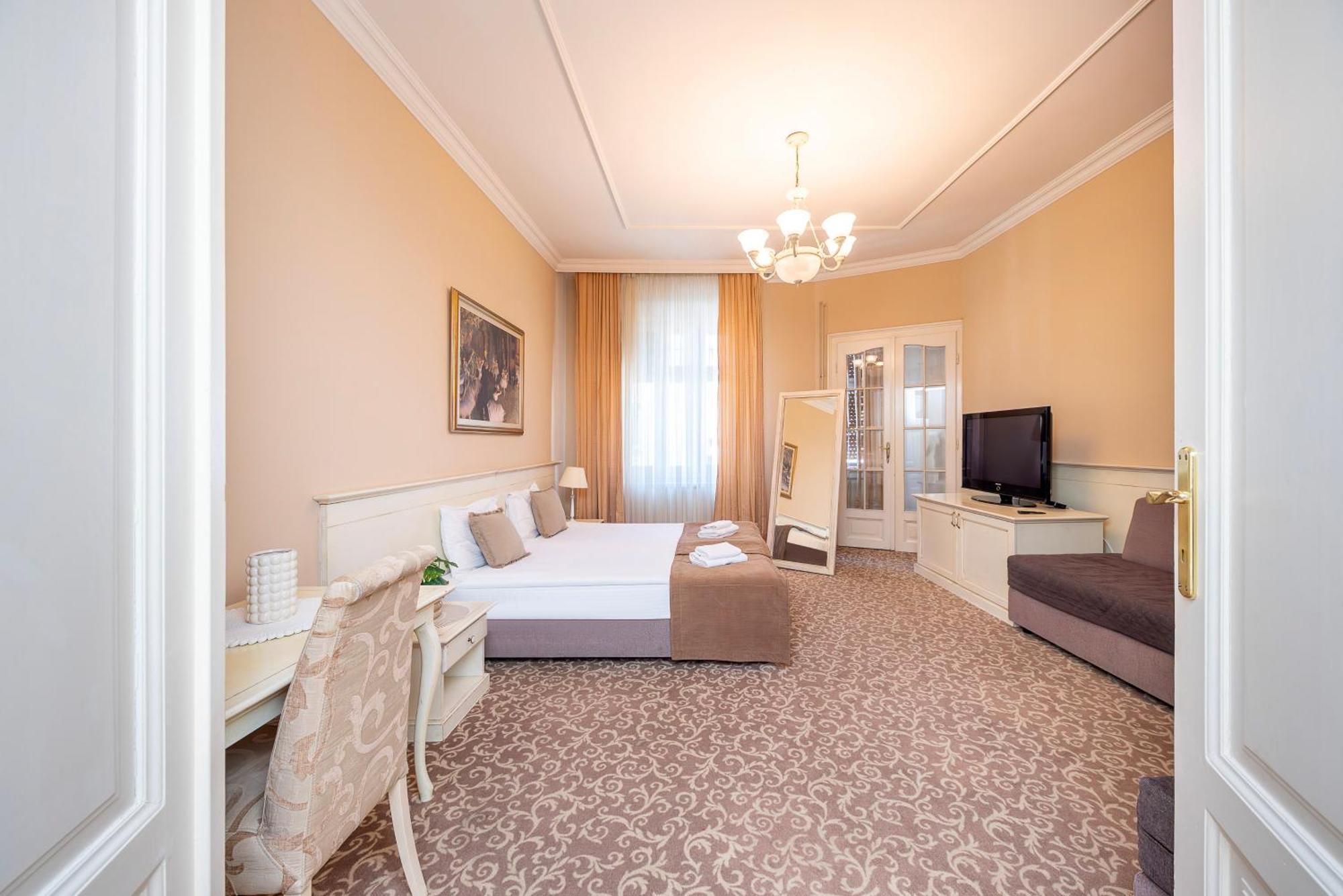 Top Central Rooms Belgrade Exterior photo
